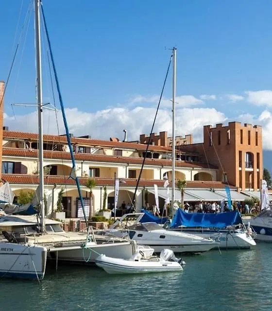 Marina Orikum Aparthotel Vlore