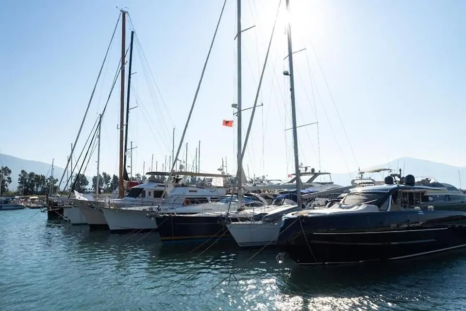 Marina Orikum Aparthotel Vlore